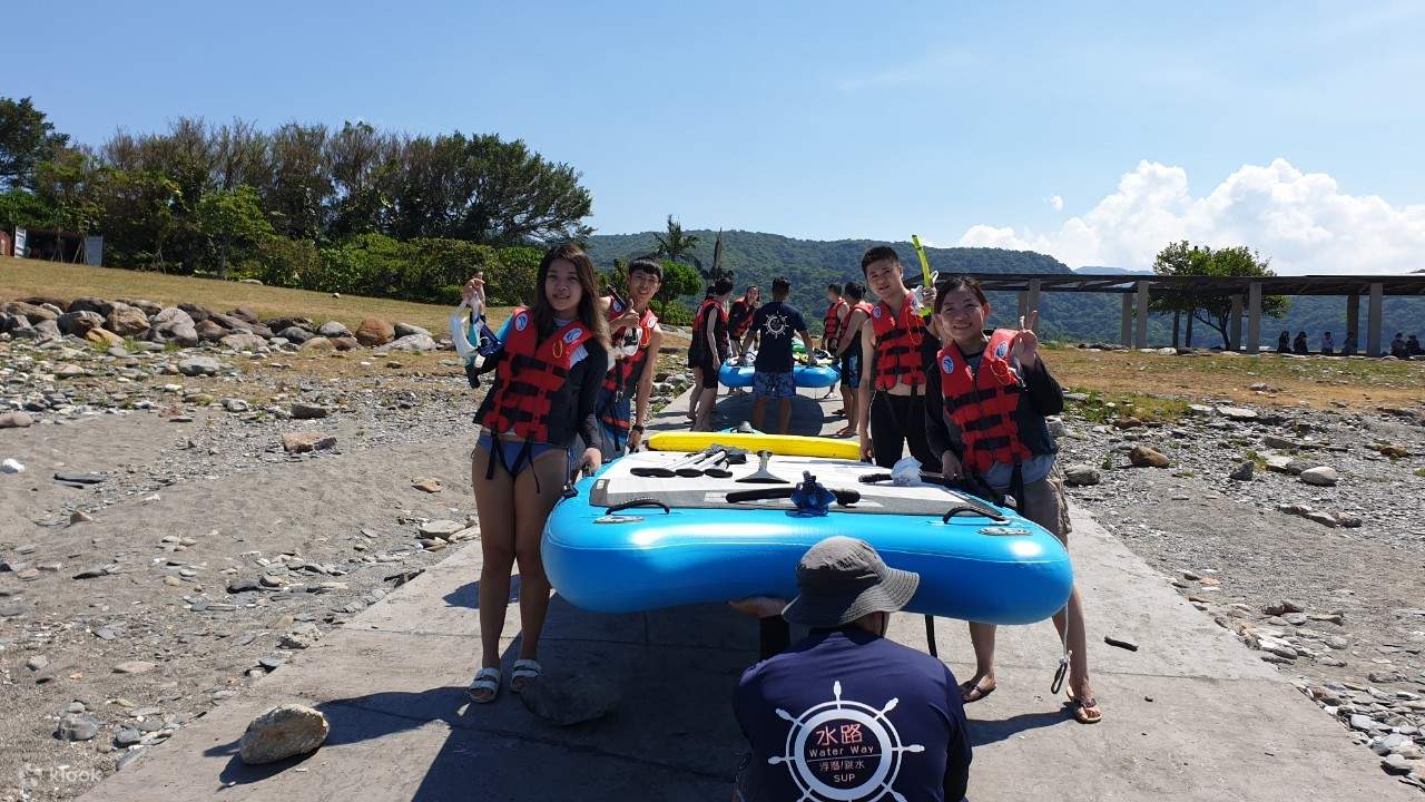 Activités nautiques à Nanfangao Dofu Cape (expérience SUP/plongée avec tuba/autres expériences d'activités nautiques)